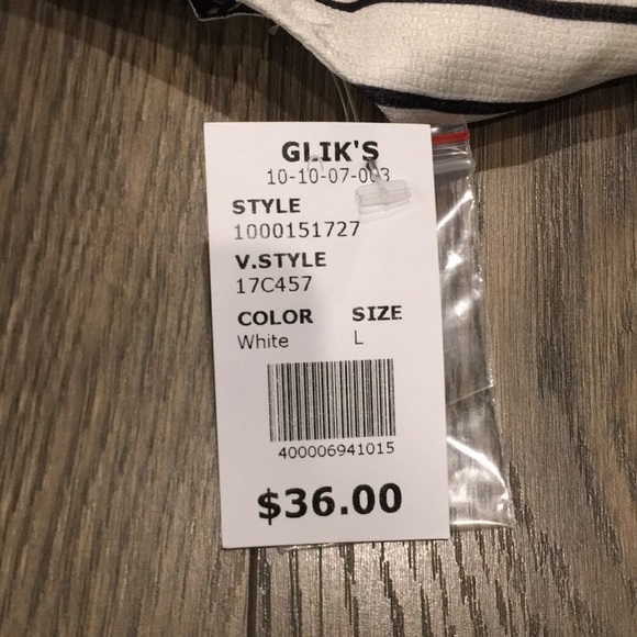 NWT Romper - Picture 4 of 5